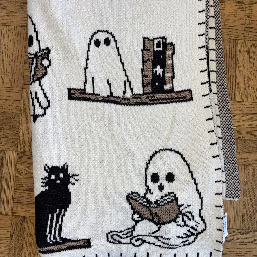 Goblin & Ghoul Halloween Ghost Reading Throw Blanket 50x70 Viral Black Cat Knit